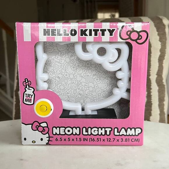 Sanrio Hello Kitty Silhouette Neon Light Lamp - Picture 6 of 8